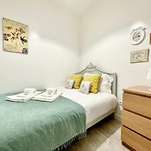  Apartment Center Alfama Iii